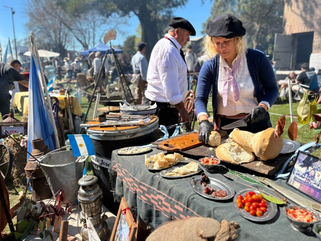 Un pueblo de 2.000 habitantes se prepara para recibir a más de 30.000 personas en la Fiesta del Asado Criollo
