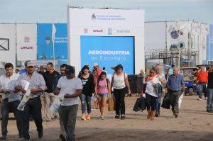 08/03 -LA CLAVE DE AGROINDUSTRIA PARA SER EL SUPERMERCADO DEL MUNDO