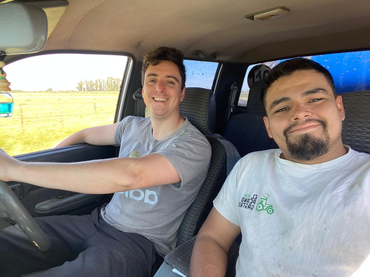 De La Plata al campo, dos amigos se reinventan y apuestan al agro