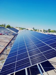 Maipú Automotores, concesionario de Ford, construyó el primer parque solar comunitario