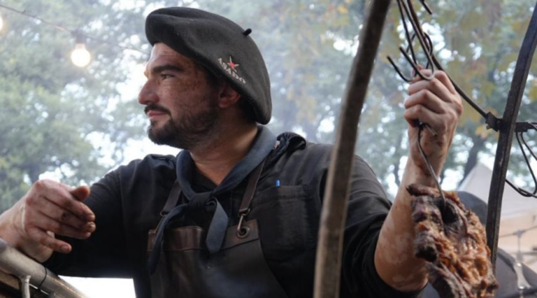 Vilmar Paiva, el influencer que lleva la cultura del asado campero al mundo