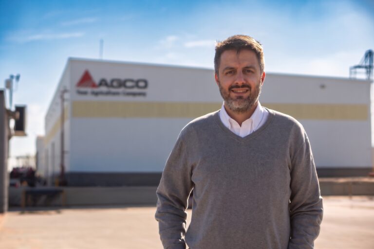 Emiliano Ferrari asume la conducción de AGCO Argentina