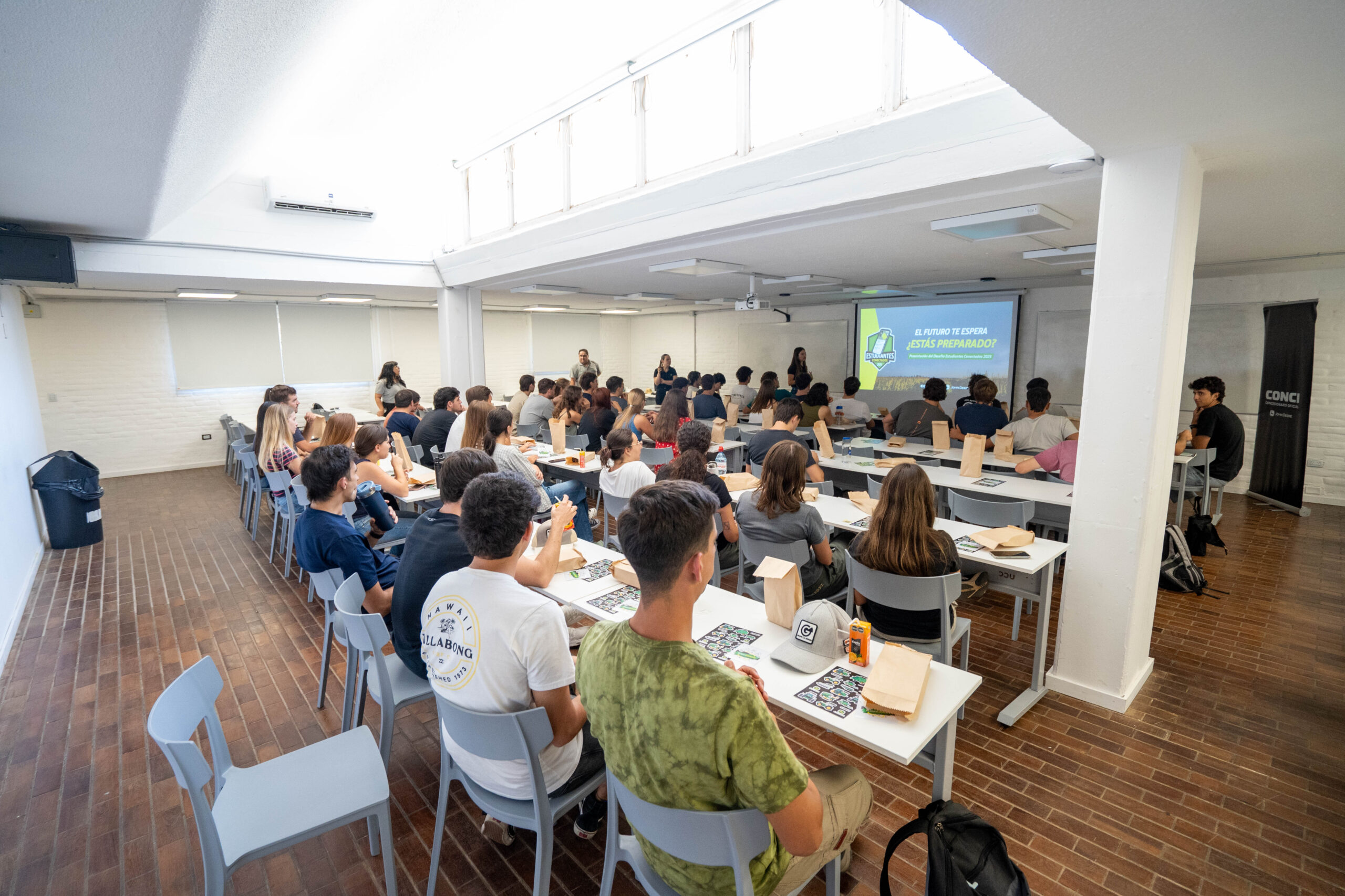 Desafío Estudiantes Conectados: más de 4000 inscriptos en un programa que impulsa la agricultura digital