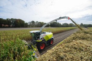 09/09-CLAAS presentó la nueva serie 502 de la JAGUAR 900