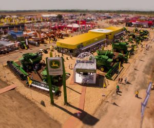 23/01 – COSECHA DE INNOVACIONES DE LA MANO DE JOHN DEERE