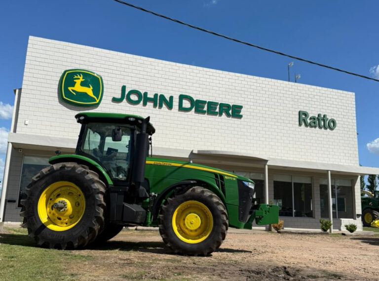 Ratto Hnos. dice presente en Angus con maquinaria, tecnología y servicios para el campo