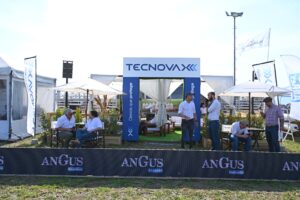 Tecnovax acompaña a la ganadería argentina