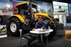 VALTRA es el Tractor Oficial de Expoagro 2023 Edición YPF Agro