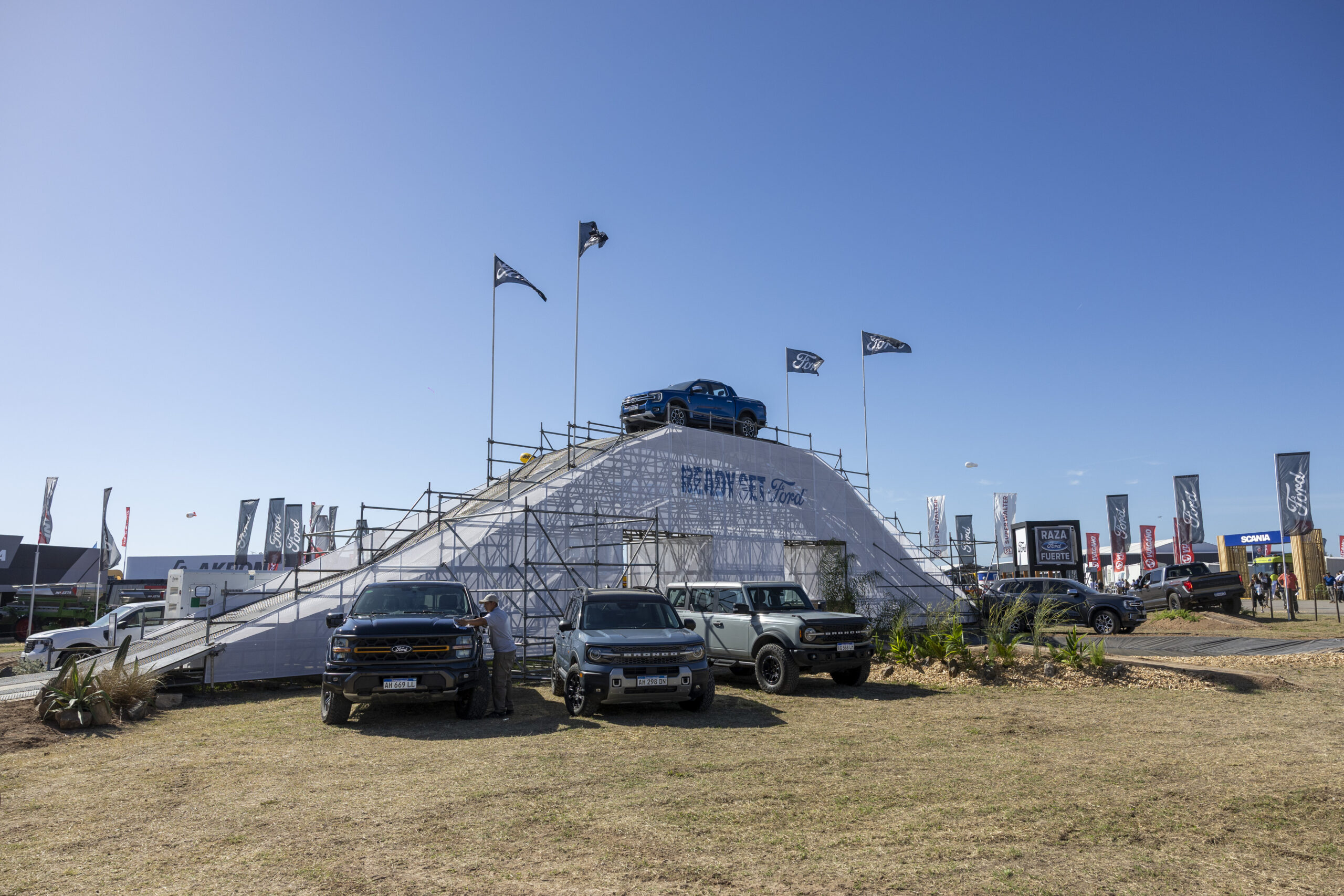 Lanzan nuevas Pick Ups que prometen renovar la flota automotor del agro