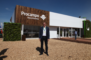 08/03 – FINANCIAMIENTO PRODUCTIVO: «EL BANCO PROVINCIA LLEVA EL ADN DEL CAMPO EN SU SANGRE», AFIRMO CURUTCHET.