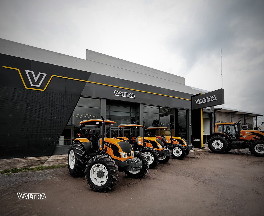 Valtra presenta su nueva imagen de concesionaria