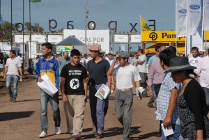 02/02 – LAS NUEVAS GENERACIONES PLANTAN BANDERA EN EXPOAGRO
